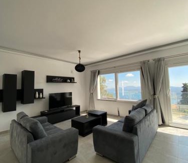 Spartylas House | RIZARIA sea view house & private pool