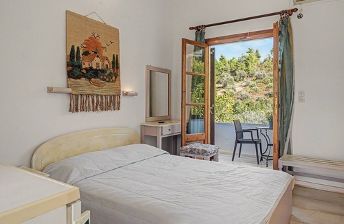Psaropouli Apartment | Room 'Orama 35' with Sea View, Wi-Fi and Air Conditioning