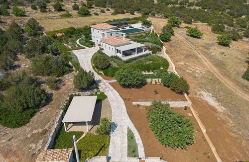 Kilada Villa | Salanti Hillcrest