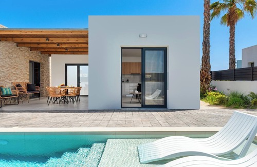 Petaloudes Villa | Salty Sun Luxury Villa 7