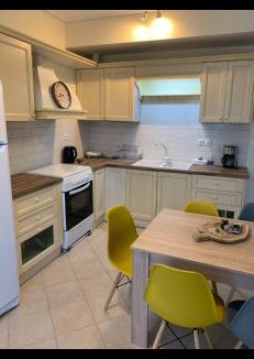 Ayios Floros Apartment | SAN FLORAN