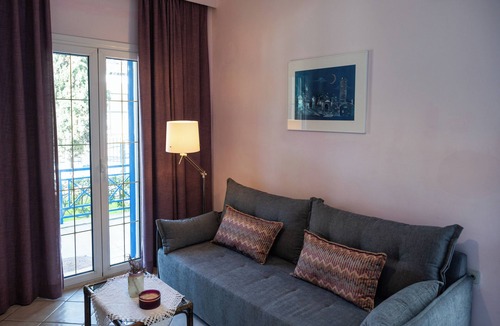 Agios Dimitrios Apartment | Sand Garden Apart, Wi‑Fi & garden near the beach