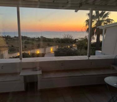 Saronida Villa | Sarwnisland