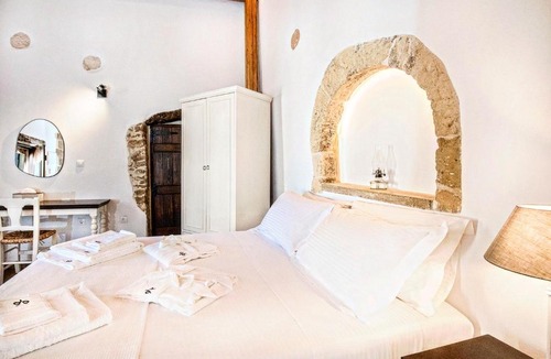 Minothiana Hotel | Sclopa The Laography Project