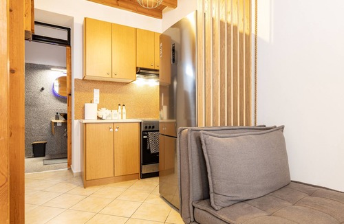 Chania Town Villa | Sea & City - Luxury Maisonette Steps from the Beach with Private Terrace