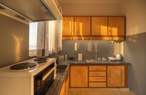 Halepa Apartment | SEA GEM APARTMENTS steps from the sand
