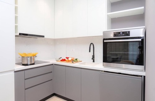 Orikum Apartment | Sea Side Palm Modern Suites, Vlore, Albania