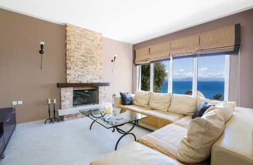 Perama Villa | Sea View Estate Helios
