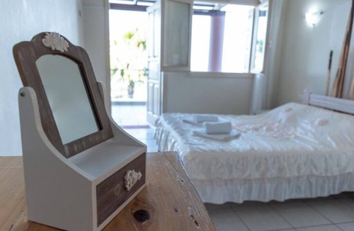 Agios Georgios Resort | Sea view triple room