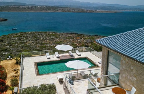 Tersanas Villa | Seacrete villas