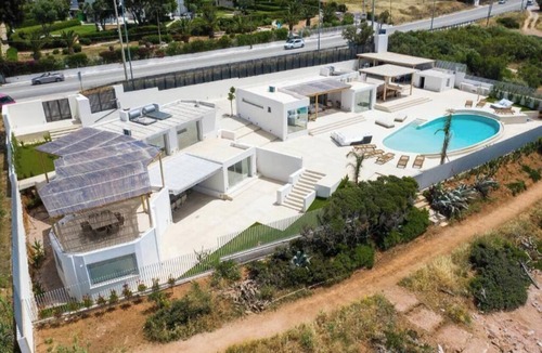 Saronida House | Seafront Athens Riviera Lagonisi Villa