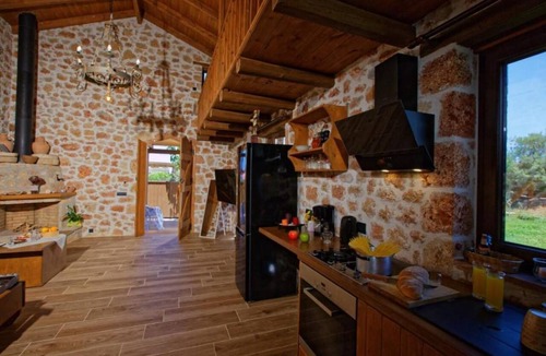 Malia Hotel | Seafront Villa Kallia & George, Villa