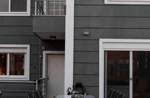 Mikrolimano Villa | Seaside Grey Pearl Villa Panoramic Marina View Piraeus Athens Riviera