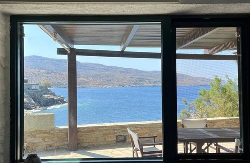 Koundouros House | Seaside Holiday Home