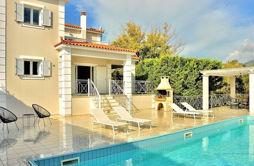 Karavados Villa | Seawave Villa