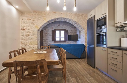 Gerolimenas Apartment | Second floor Apartment with sea view