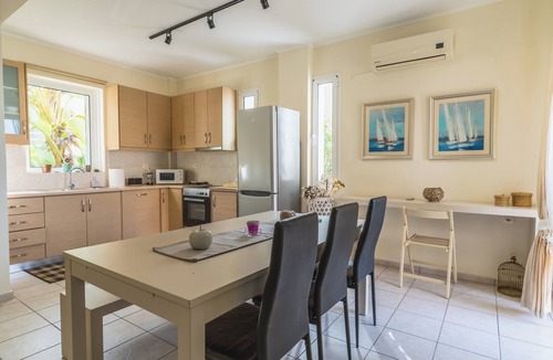 Georgioupolis Villa | Serene Moments by the Lake with Private Pool