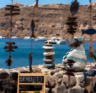 Akrotiri Villa | Serenity Blue (Cave house)