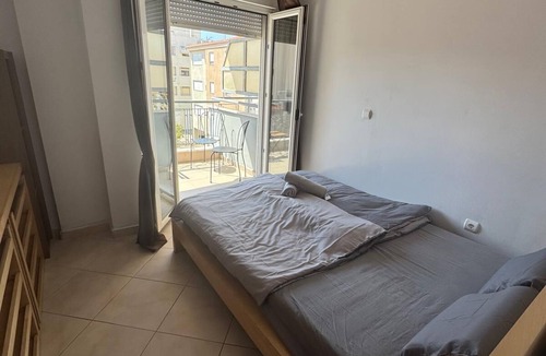 Neoi Epivates Apartment | Serenity by the Sea