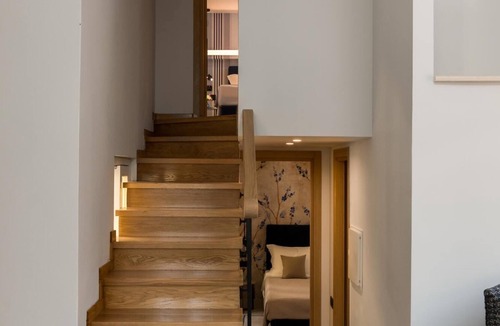Old Town House | Signature Suite Cantons View