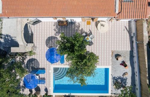 Frantzeskiana Metochia Villa | Silver Gem Villa with private pool