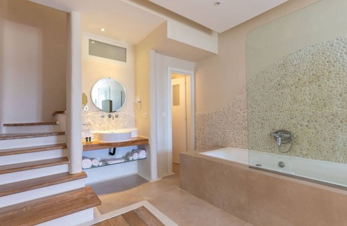 Tourlos Apartment | Simplicity, elegance and minimalism in Mykonos