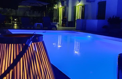 Parikia Hotel | Siren Rooms and Apartments Paros