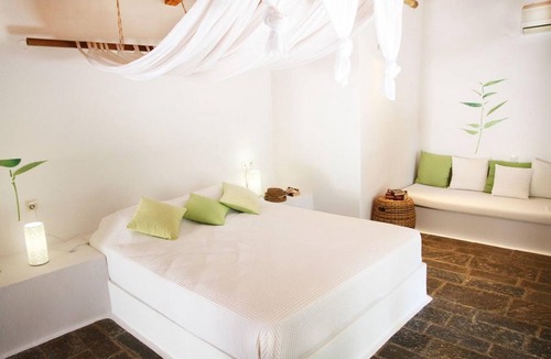 Kanapitsa Apartment | Skiathos Holidays Suite
