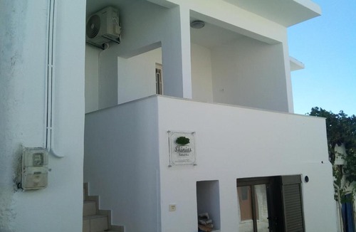 Kounelion Apartment | Skinias Traditional House