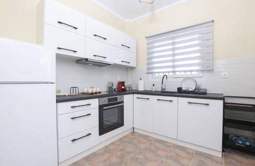 Corfu Town Apartment | Smart Home Corfu Two-Bedroom Apartment with Terrace and Sea View