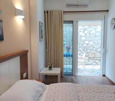 Himare Hotel | sofia's cozy rooms