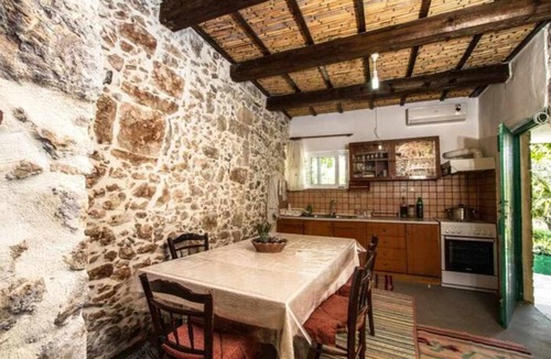 Drapanias Villa | Sofiana's Garden Retreat w/Private Pool