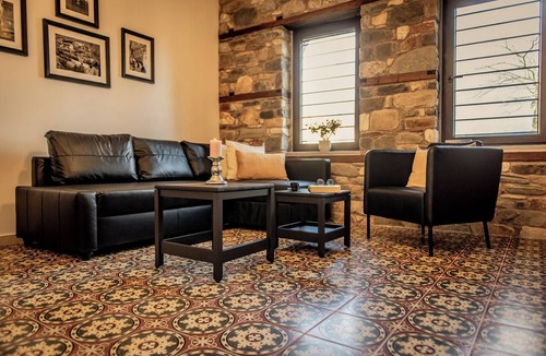 Lagkadas Apartment | Sohos - Sohos Traditional Homes - Katoi - Located right next to the mountain.