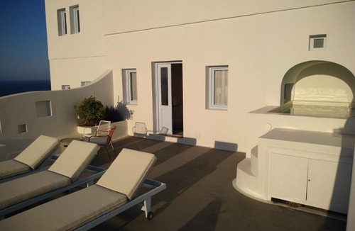 Oia Apartment | Sol-Mate Suites