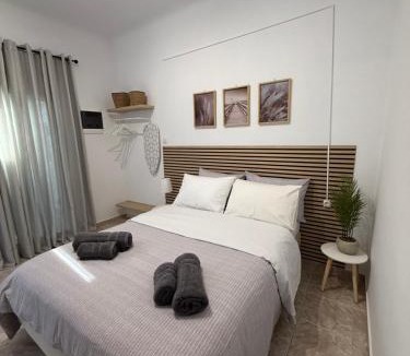 Aigaleo Apartment | Sophie's apartment near metro