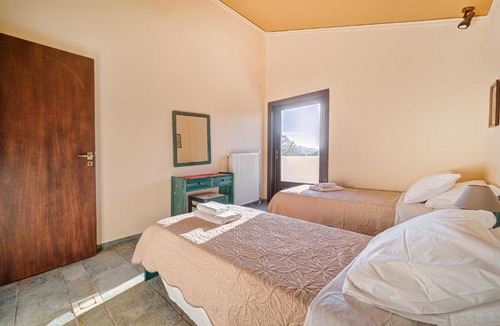 Legrena House | Sounio Beachfront Villa