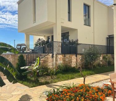 Dhermi Hotel | South Villas and Suites