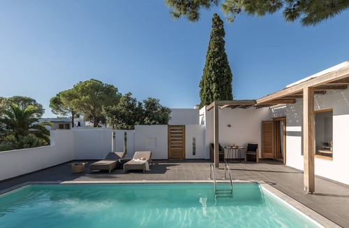 Agios Nikolaos Town Villa | Splendid Crete Hotel | Villa Paradiso | 1 Bedroom | Large Terrace