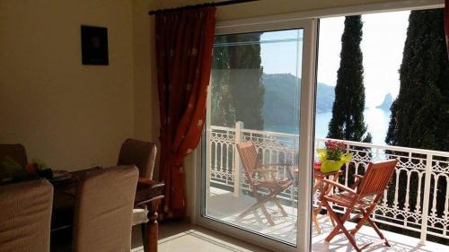 Agios Gordios Apartment | Stella's Apartments