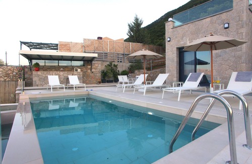 Spanokhorion Villa | Stone Crafted Luxury Villas - Villa Artemis