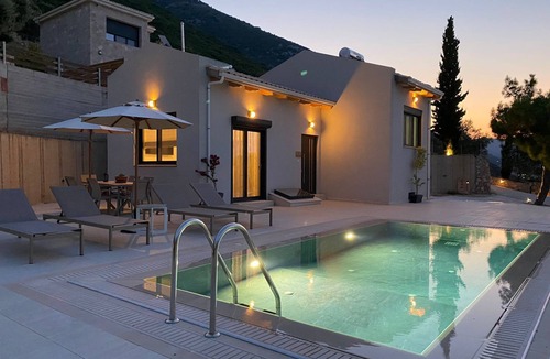 Spanokhorion Villa | Stone Crafted Luxury Villas - Villa Anastasia