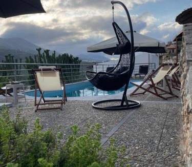 Kounelion Villa | Stone Heaven Apartment-Poolside BBQ & Fresh Herbs