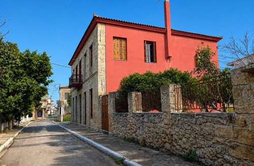 Filiatra House | Stone House Central Filiatra - 7min from the Beach
