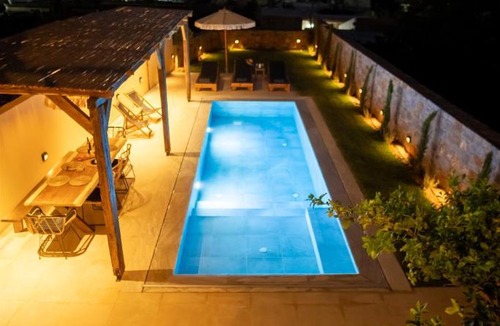 Minoa Pediada Villa | stone villa marianna With private pool &guest studio