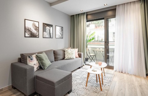 Thessaloniki City Centre Apartment | STS Eight 5.2