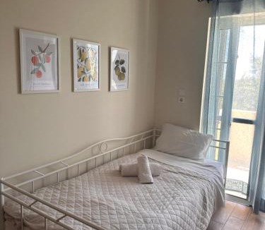 Monemvasia Apartment | Studio Angellos Villa Marifay