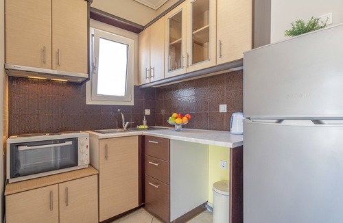 Kalligoni Apartment | Studio Apartment 'Alexandros 3 Guests' with Mountain View, Wi-Fi and Air Conditioning