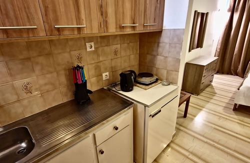 Melikia Apartment | Studio Apartment 'Alexandra Studio 10' with Private Balcony & Wi-Fi