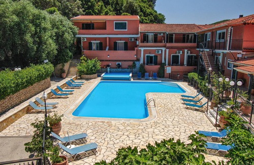 Lakones Apartment | Studio Apartment Arianna Studio 12 with Sea View, Shared Pool & Wi-Fi