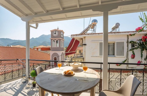 Nidri House | Studio Apartment with Sea View